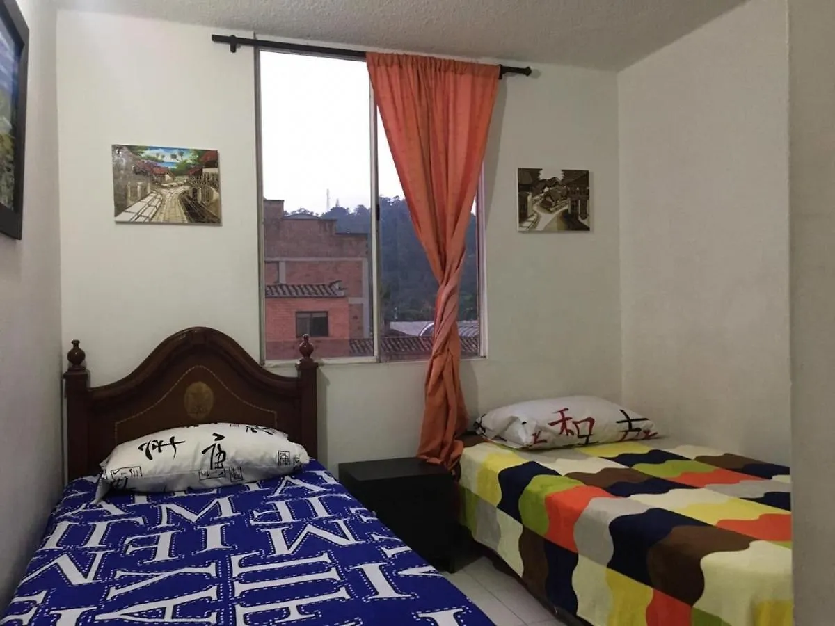 Appartement Estadio Laurles Apartmento De 2 Alcobas Parquedero Porteria Medellín Colombie