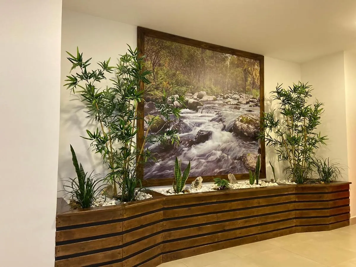 Appartement Estadio Laurles Apartmento De 2 Alcobas Parquedero Porteria Medellín