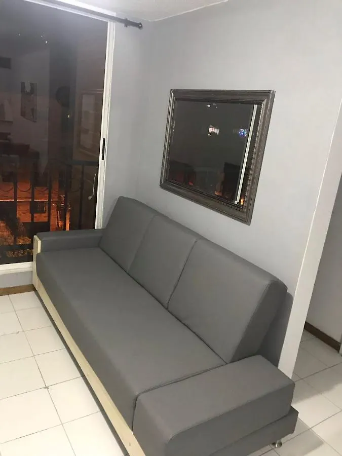 Estadio Laurles Apartmento De 2 Alcobas Parquedero Porteria Medellín Appartement